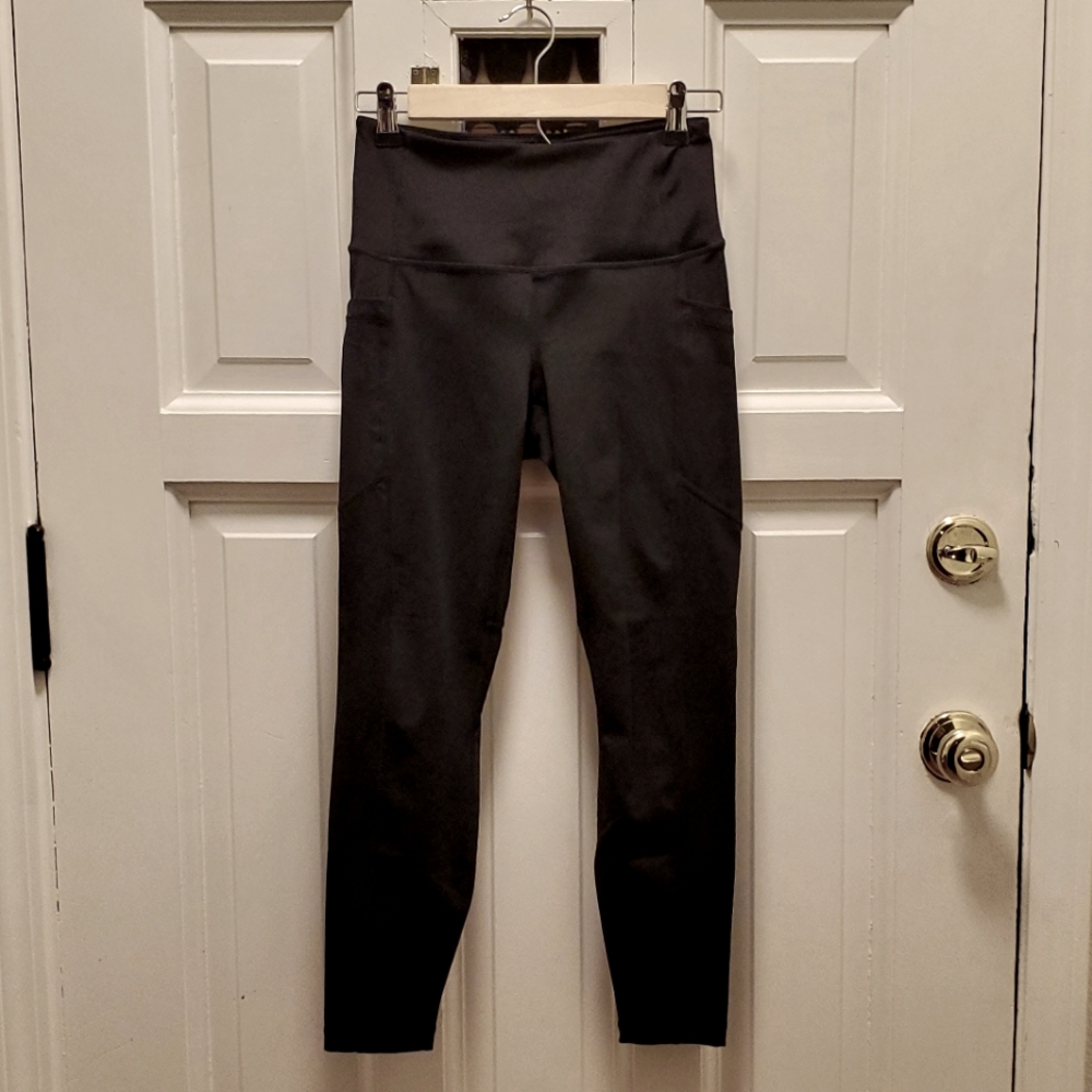 90 Degrees Black 7/8 Leggings
